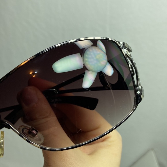 XOXO sunglasses zebra print - Picture 8 of 9